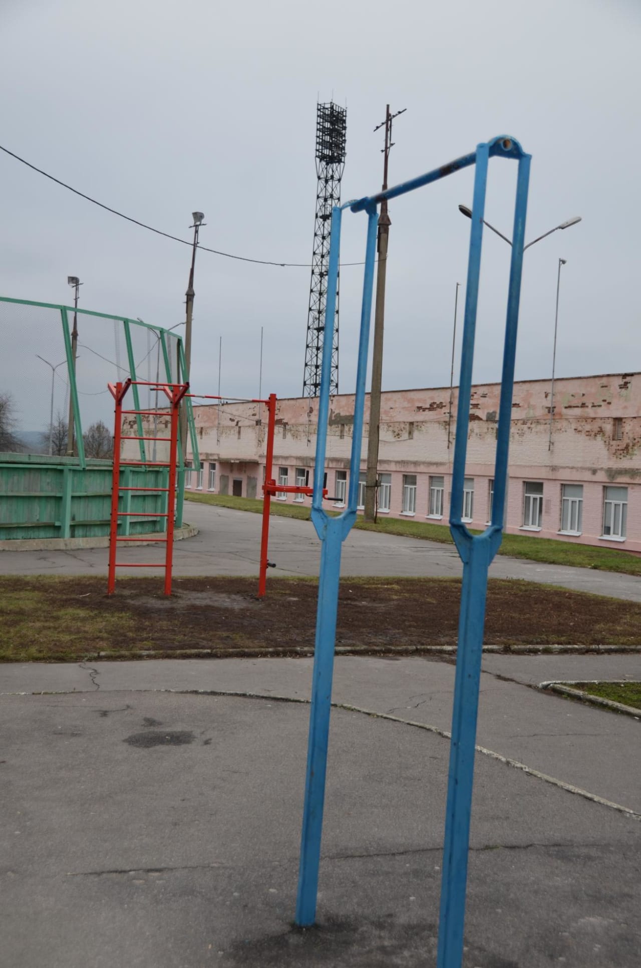 Pull Up Bar at Calisthenics Park at Советская улица, городской округ Курчатов – photo 5 of 6