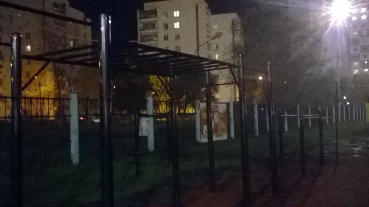 Parallel Gym Bars at Calisthenics Park at переулок Энергетиков, Челябинск – photo 2 of 3