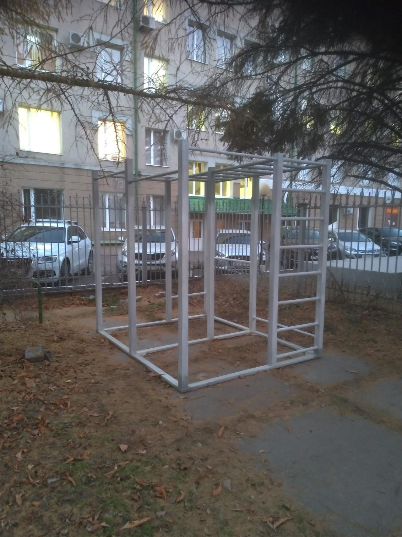 Barren bei Calisthenics Park at Сибирский тракт, Казань – Foto 3 von 3
