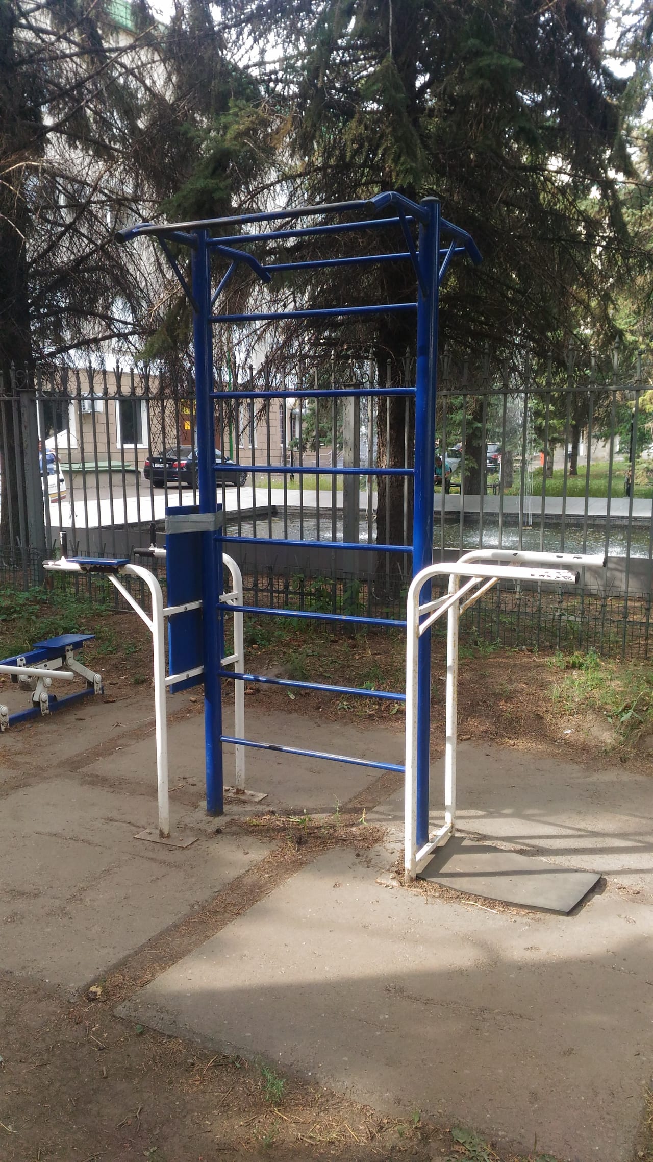 Klimmzugstange bei Calisthenics Park at Сибирский тракт, Казань – Foto 1 von 3
