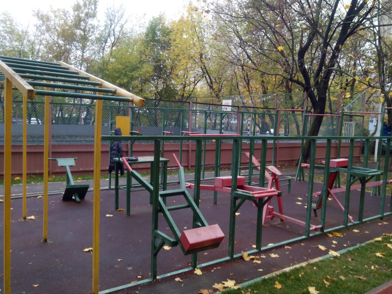 Pull Up Bar at Calisthenics Park at улица Правды, Москва – photo 1 of 4