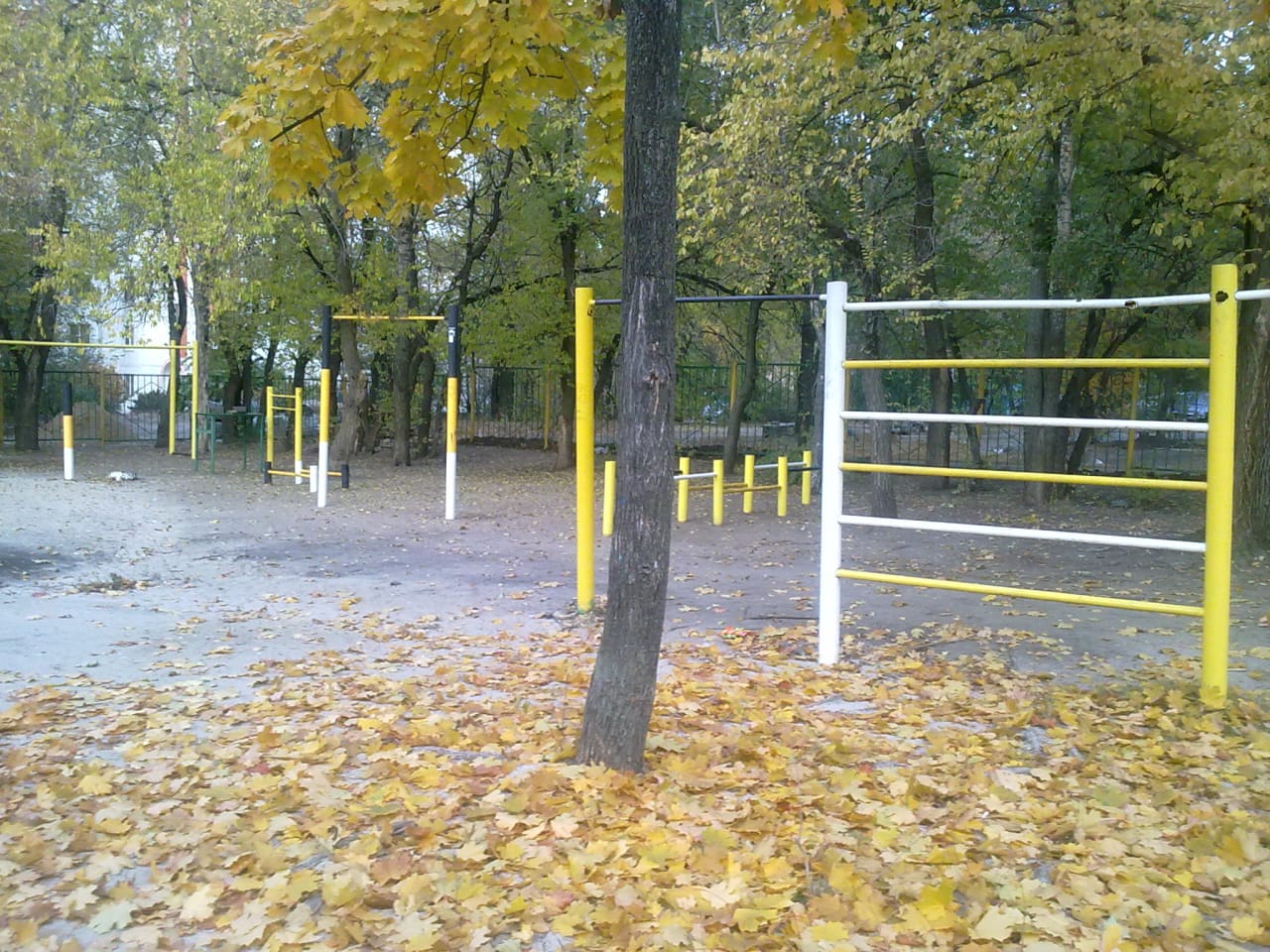 Klimmzugstange bei Calisthenics Park at Южно-Моравская улица, Воронеж – Foto 1 von 6