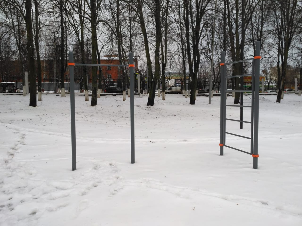 Barren bei Calisthenics Park at улица Мира, Владимир – Foto 8 von 8