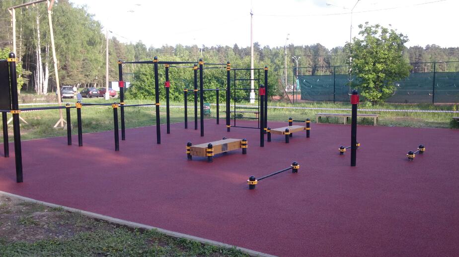 Sprossenwand bei Calisthenics Park at Главная просека, Черноголовка – Foto 4 von 4