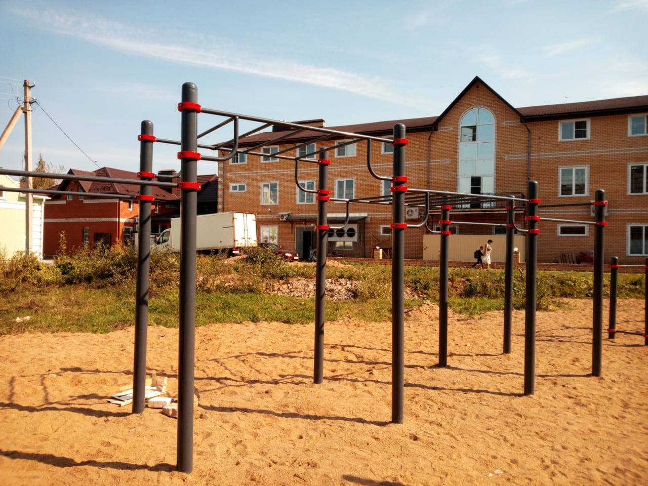 Barren bei Calisthenics Park at Калининское шоссе, городской округ Торжок – Foto 2 von 13