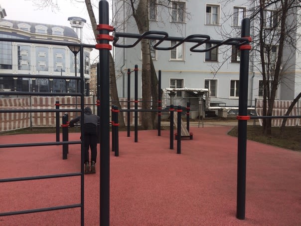 Push Up Bar at Calisthenics Park at улица Палиха, Москва #wp1934 – photo 2 of 2