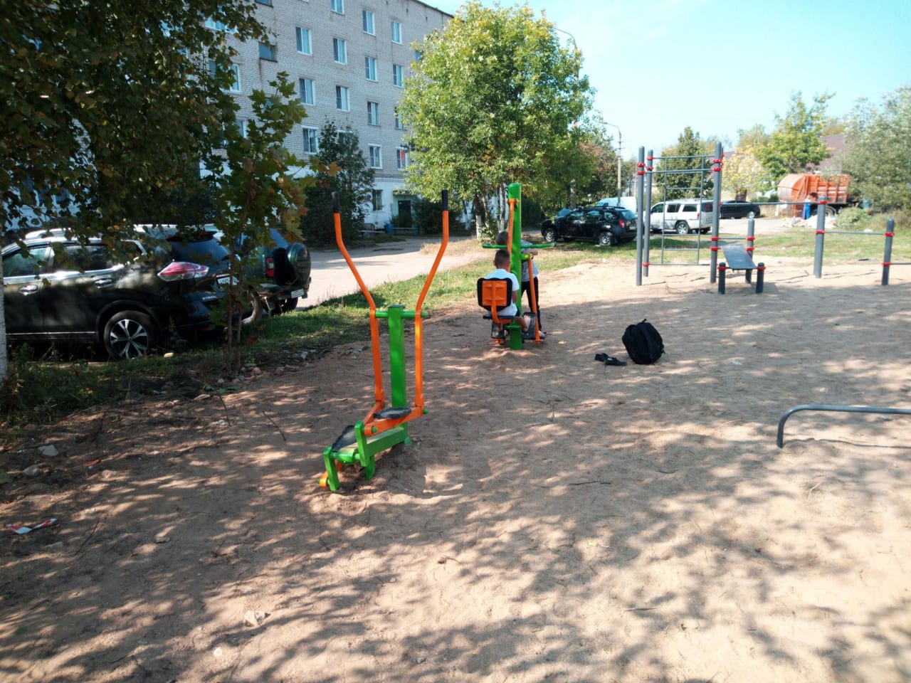 Barren bei Calisthenics Park at Калининское шоссе, городской округ Торжок – Foto 9 von 13