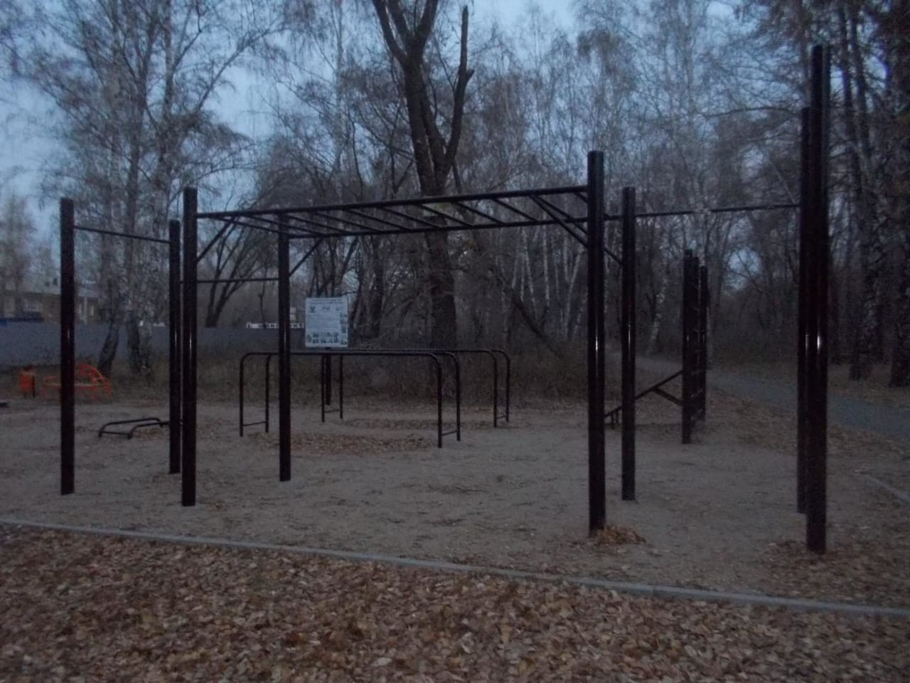 Pull Up Bar at Calisthenics Park at улица Первой Пятилетки, Челябинск – photo 1 of 11