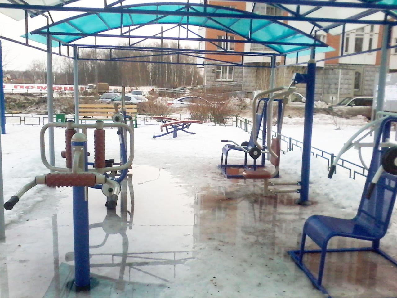 Sprossenwand bei Calisthenics Park at Радужная улица, Московский – Foto 4 von 4