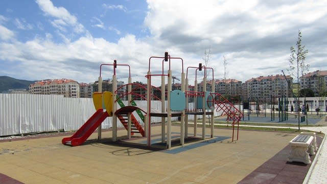 Sprossenwand bei Calisthenics Park at Крымская улица, Геленджик – Foto 3 von 3