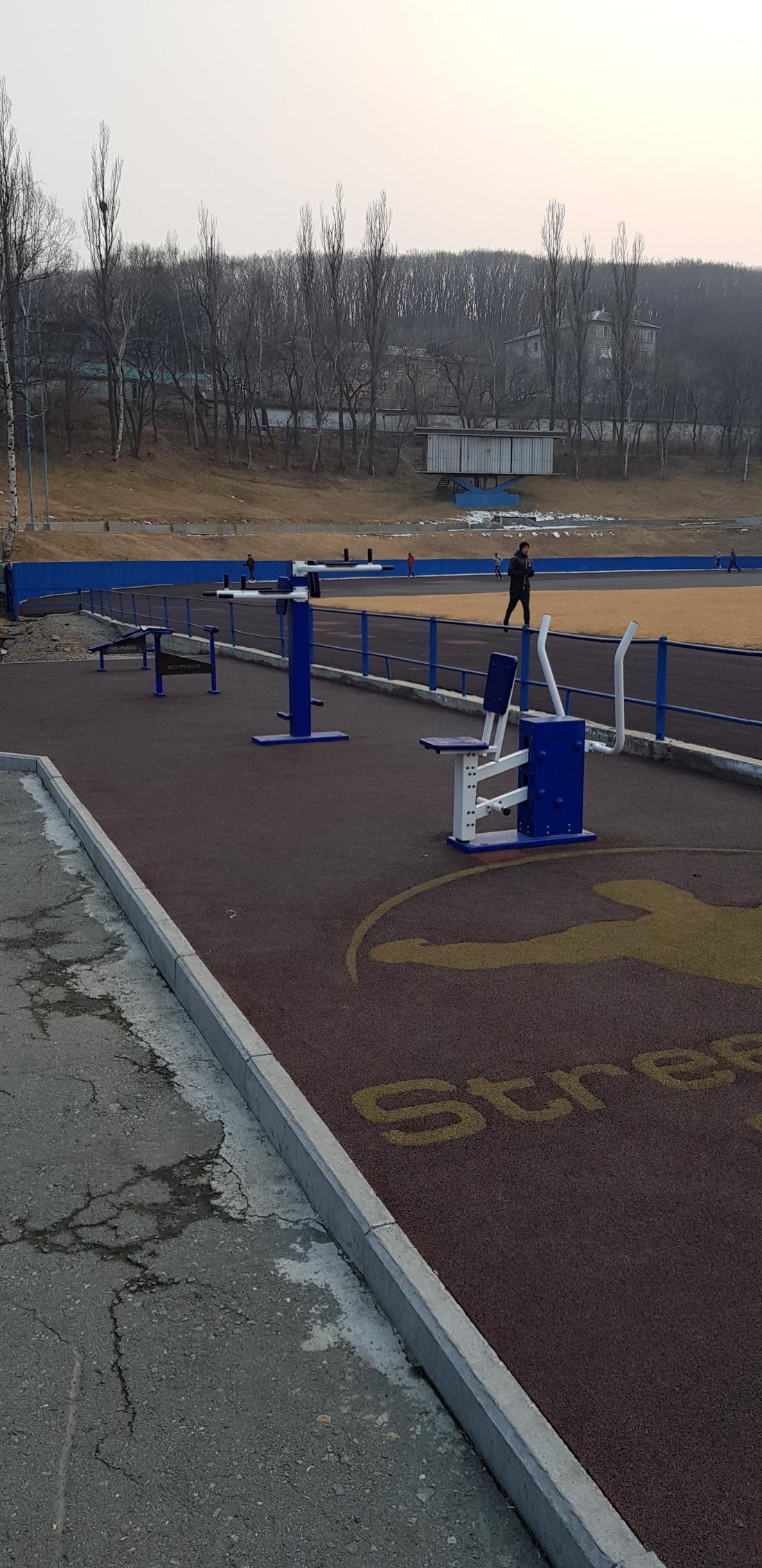 Bauchbank bei Calisthenics Park at Владивостокская улица, Находка – Foto 6 von 6