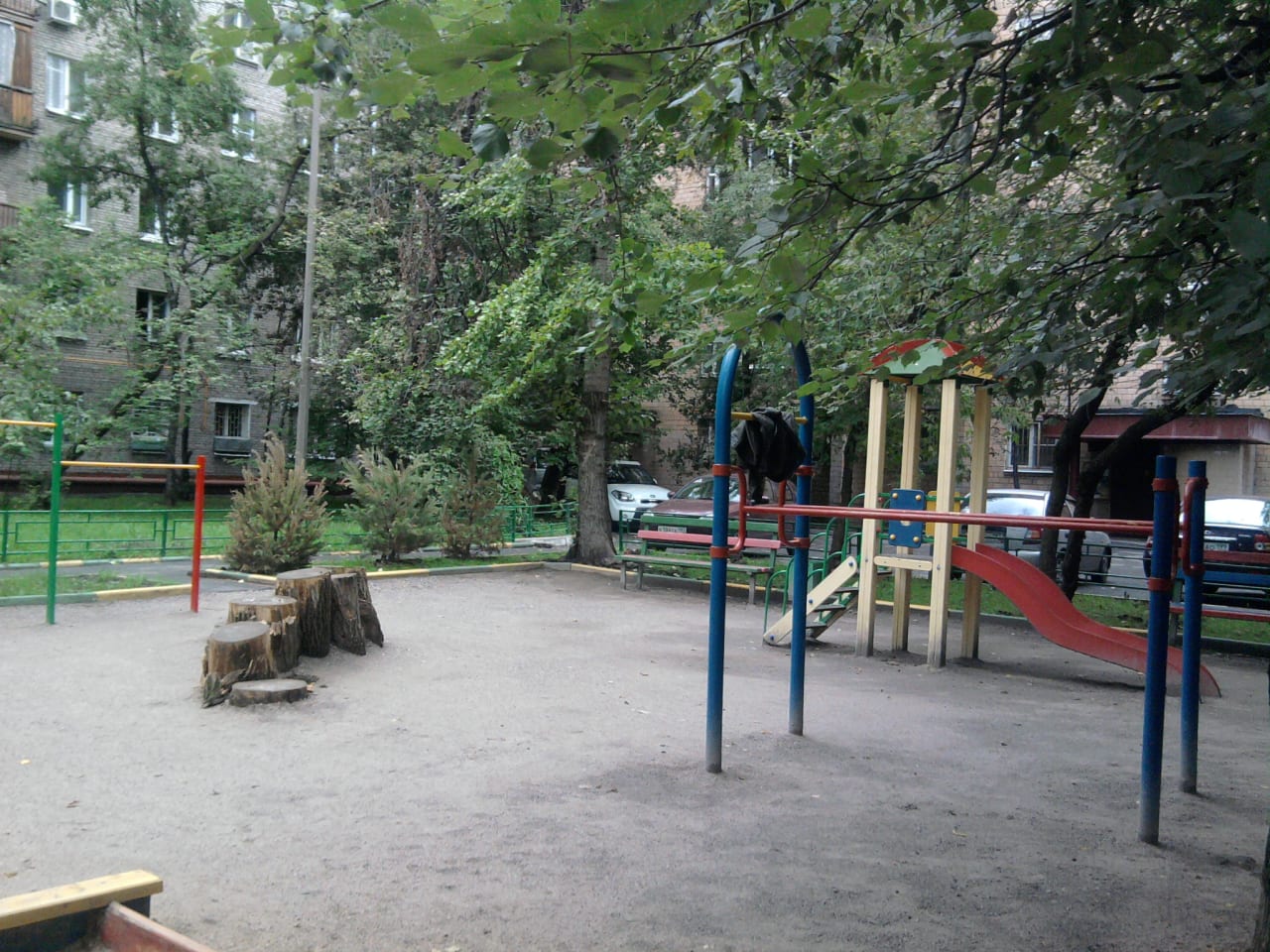 Бруси на майданчику Calisthenics Park at улица Черняховского, Москва #wp1977 – фото 2 з 2