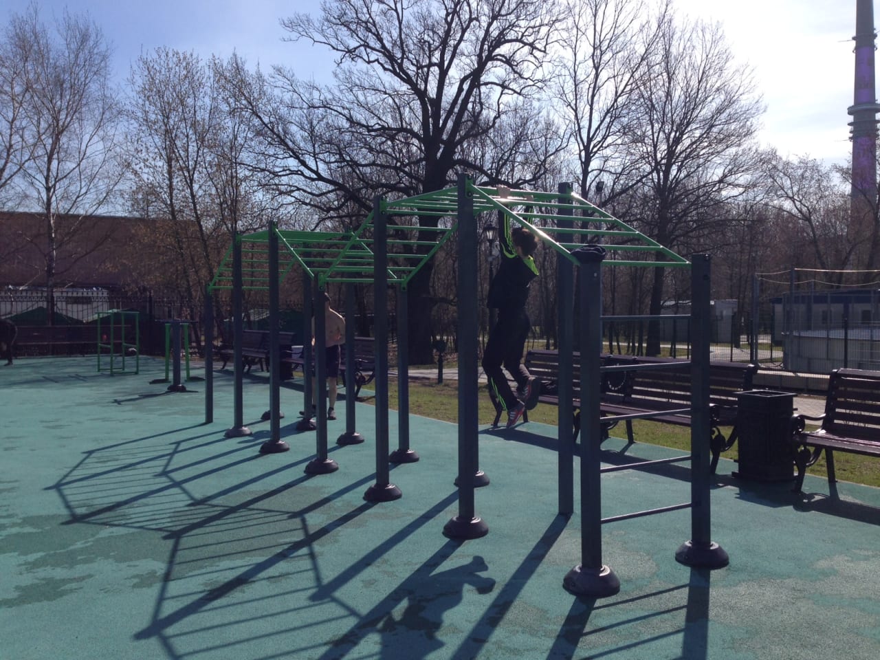 Parallel Gym Bars at Calisthenics Park at Спортивная аллея, Москва – photo 2 of 6