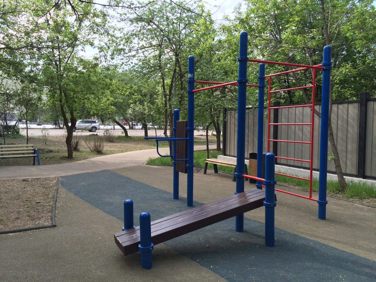 Bară de tracțiuni la Calisthenics Park at Большая Академическая улица, Москва #wp1988 – fotografia 1 din 6