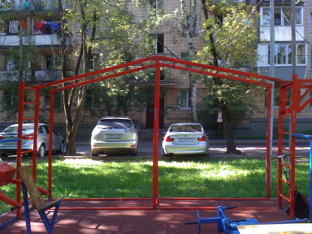 Pull Up Bar at Calisthenics Park at Песчаный переулок, Москва #wp1992 – photo 1 of 8