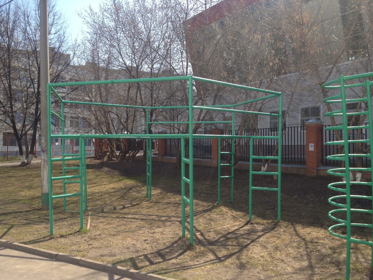 Wall Bars at Calisthenics Park at улица Академика Полякова, Москва – photo 3 of 3