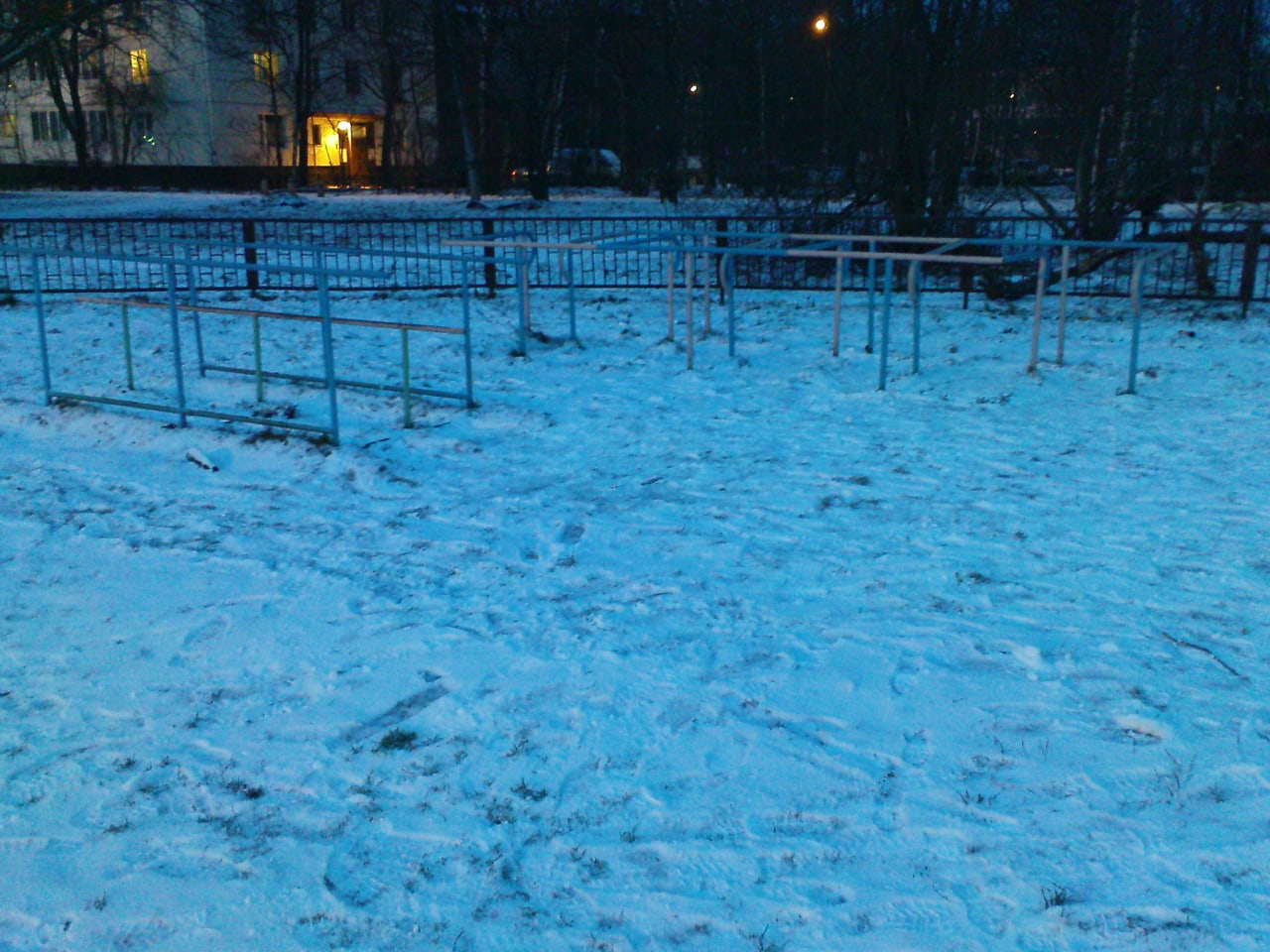 Balance Beam at Calisthenics Park at проспект Народного Ополчения, Санкт-Петербург – photo 4 of 4