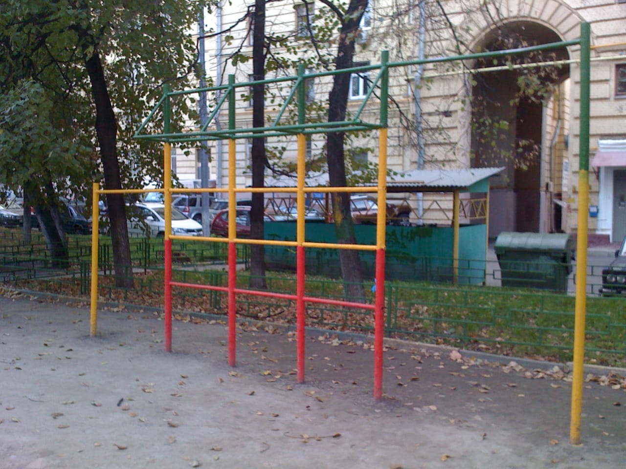 Pull Up Bar at Calisthenics Park at проектируемый проезд № 789, Москва – photo 1 of 2