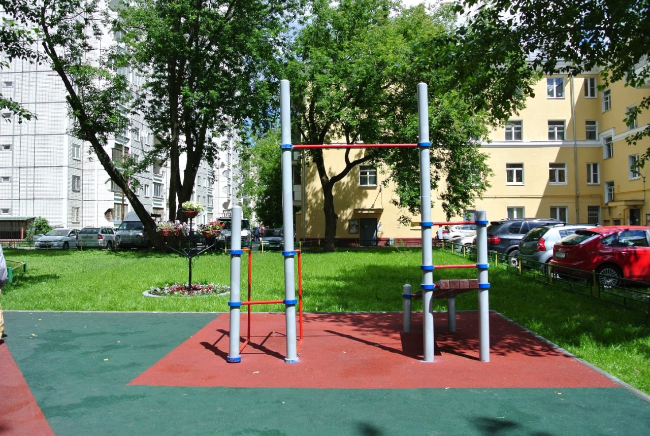 Турнік на майданчику Calisthenics Park at Федоскинская улица, Москва – фото 1 з 4