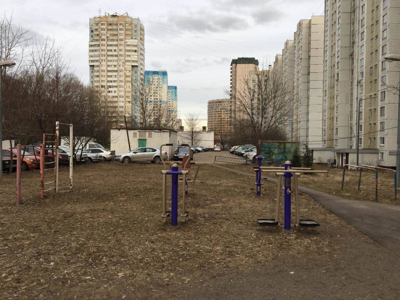 Турник на площадке Calisthenics Park at Старобалаклавская улица, Москва – фото 1 из 1