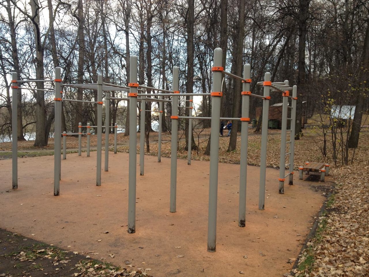 Pull Up Bar at Calisthenics Park at Филёвская набережная, Москва #wp2038 – photo 1 of 4