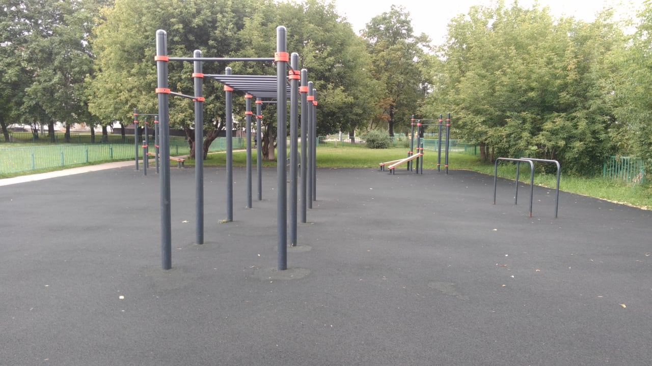 Wall Bars at Calisthenics Park at Ставропольская улица, Москва – photo 4 of 5