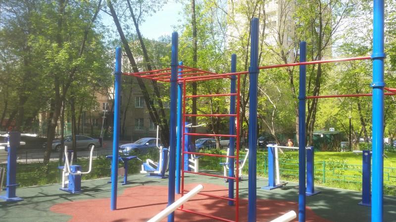 Pull Up Bar at Calisthenics Park at Никоновский переулок, Москва – photo 1 of 1
