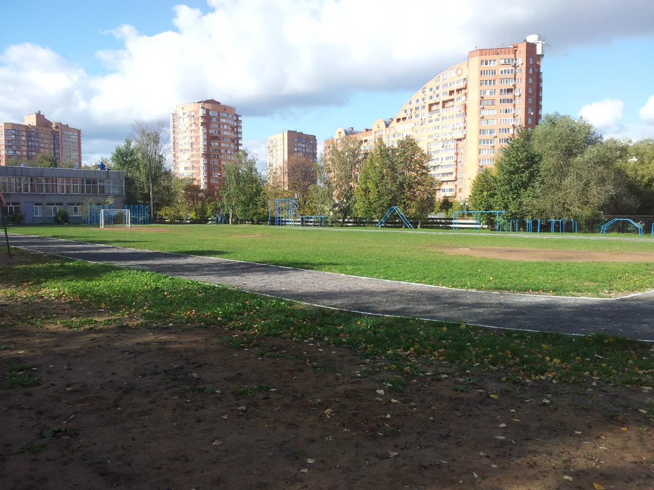 Pull Up Bar at Calisthenics Park at Куркинское шоссе, Химки – photo 1 of 12