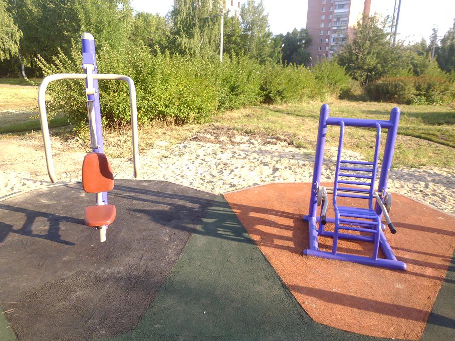 Hangelstange bei Calisthenics Park at улица Новаторов, городской округ Рязань – Foto 3 von 7