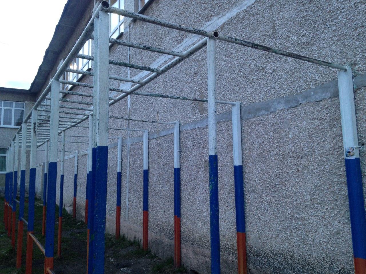 Klimmzugstange bei Outdoor Gym in 2-й микрорайон, Егорьевск – Foto 1 von 4