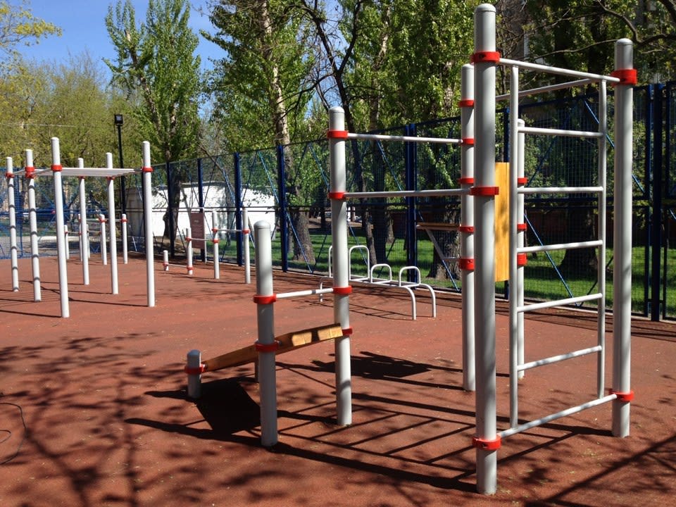 Турник на площадке Calisthenics Park at Нижегородская улица, Москва – фото 1 из 3
