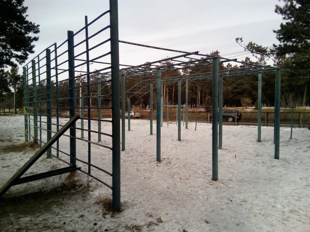 Klimmzugstange bei Calisthenics Park at улица Шилова, Чита #wp2076 – Foto 1 von 1