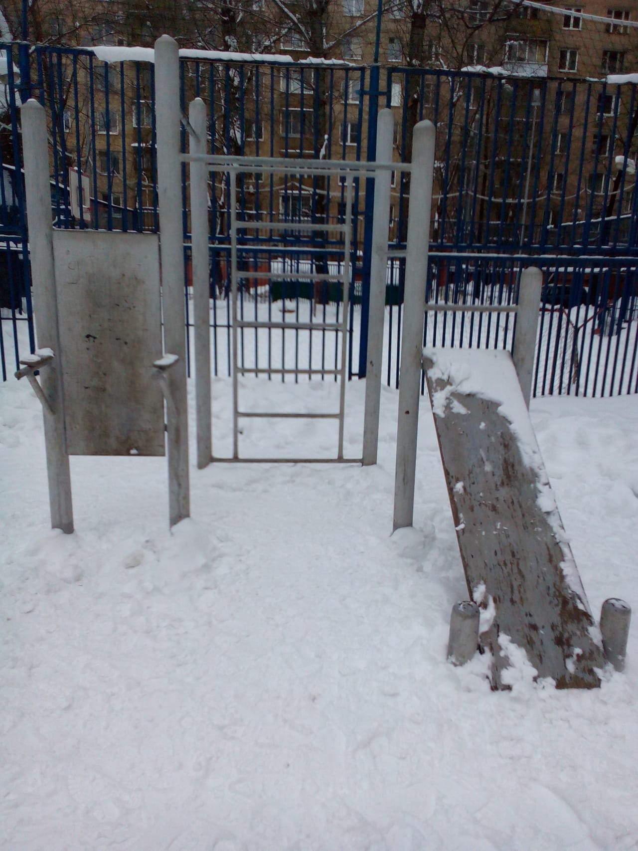 Wall Bars at Calisthenics Park at Щербаковская улица, Москва – photo 3 of 5