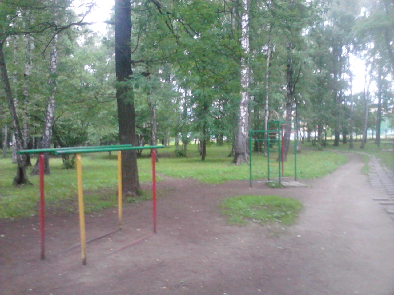 Parallel Gym Bars at Calisthenics Park at улица Софьи Ковалевской, Москва – photo 2 of 2