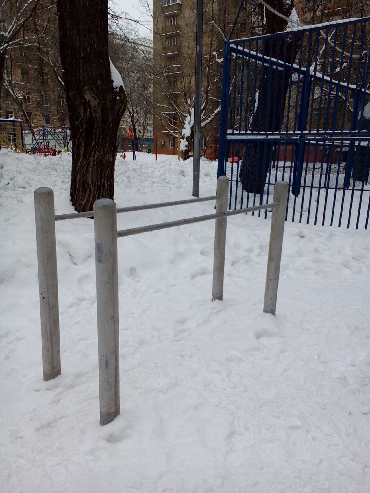Parallel Gym Bars at Calisthenics Park at Щербаковская улица, Москва – photo 2 of 5