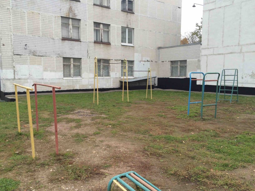 Parallel Gym Bars at Calisthenics Park at Шипиловская улица, Москва #wp2100 – photo 4 of 4