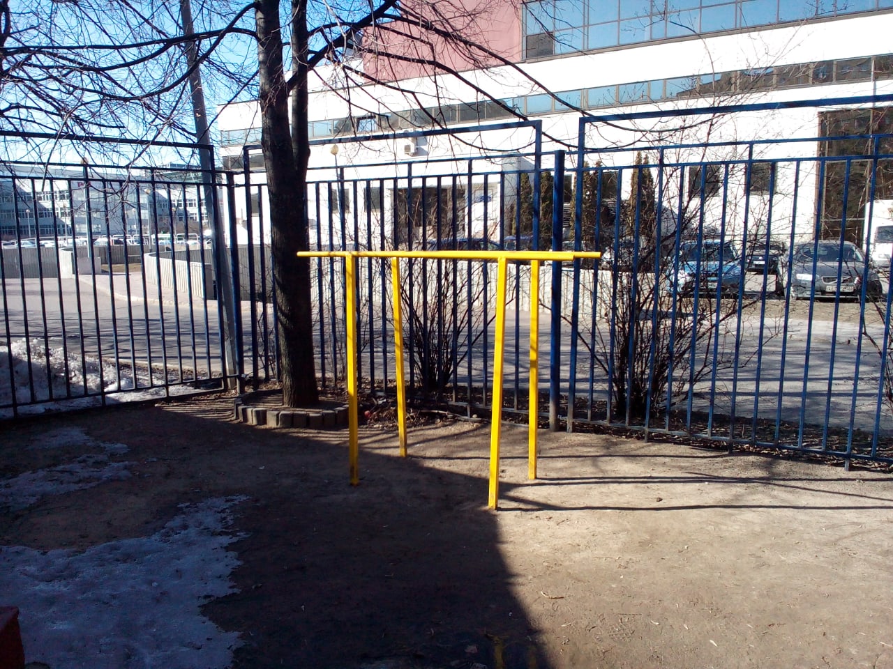 Pull Up Bar at Calisthenics Park at Бережковская набережная, Москва – photo 3 of 3