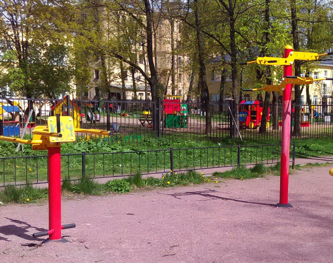 Parallel Gym Bars at Calisthenics Park at проспект Стачек, Санкт-Петербург #wp2130 – photo 4 of 4