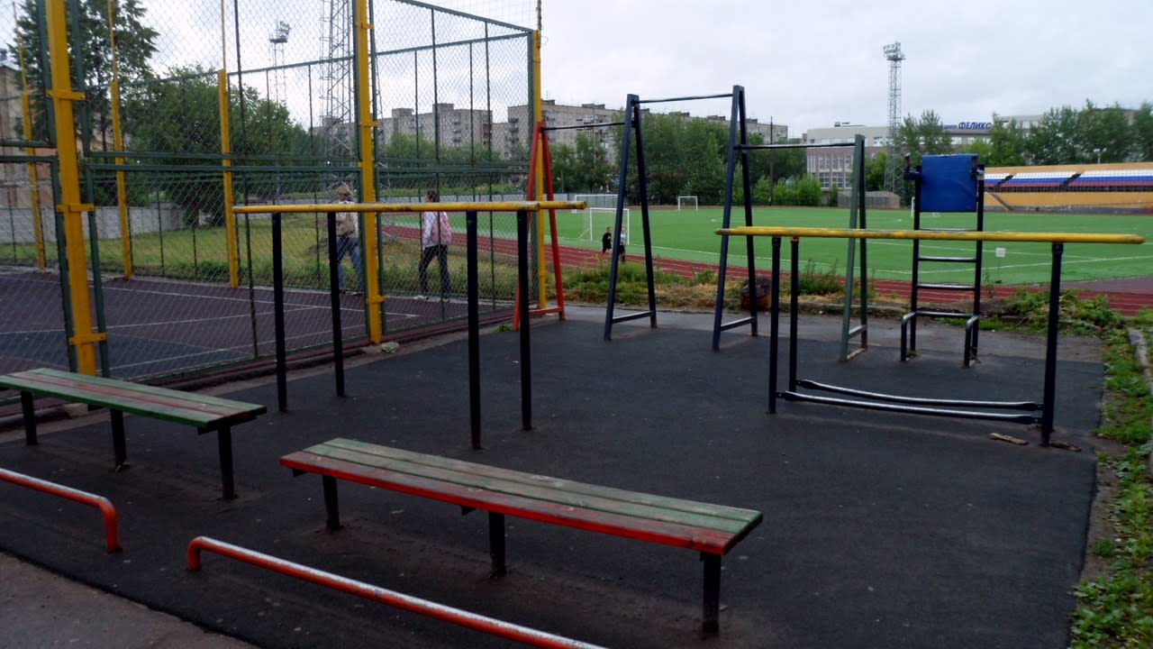 Klimmzugstange bei Calisthenics Park at Ленинградская улица, Киров – Foto 3 von 4