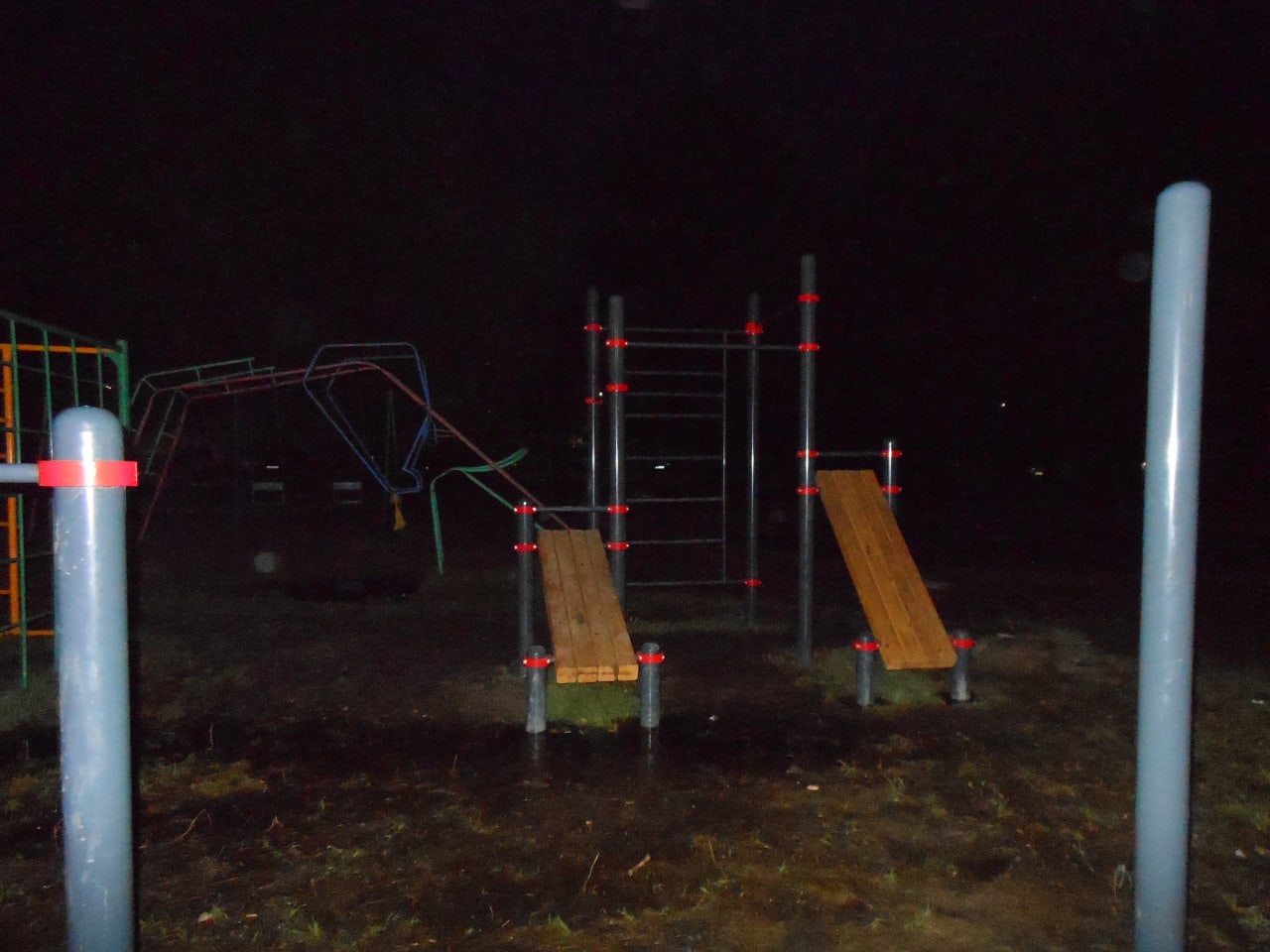 Klimmzugstange bei Calisthenics Park at Калужская улица, Обнинск – Foto 1 von 3