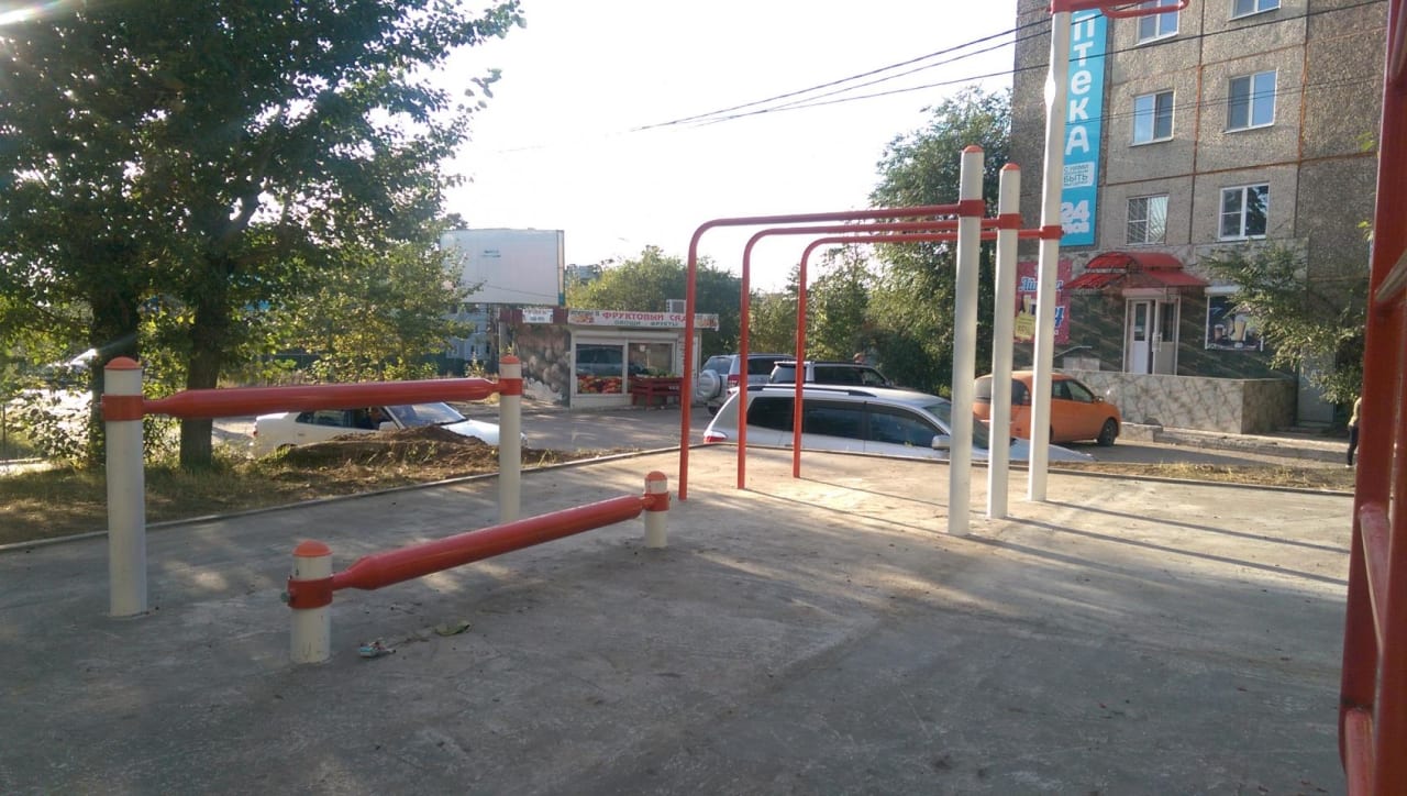Barren bei Outdoor Gym in Центральный район, Чита – Foto 2 von 10