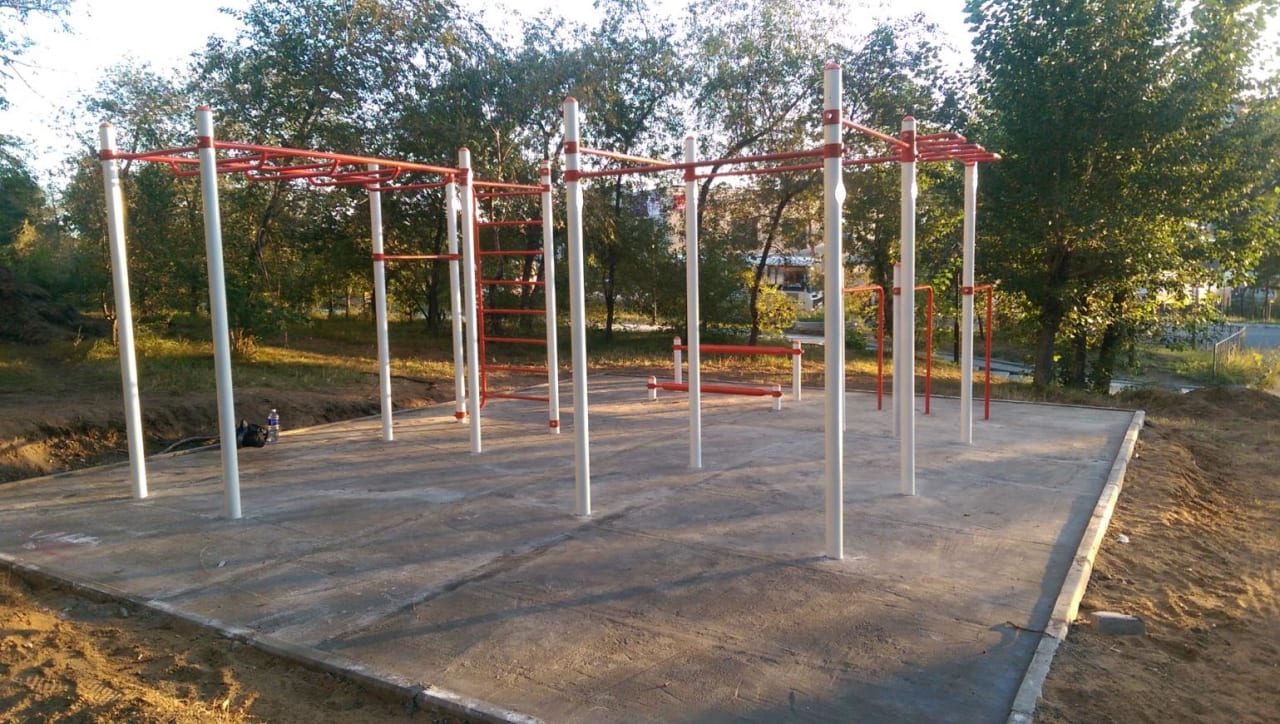 Klimmzugstange bei Outdoor Gym in Центральный район, Чита – Foto 1 von 10