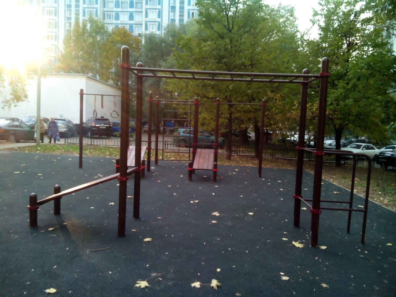 Parallel Gym Bars at Calisthenics Park at улица Крылатские Холмы, Москва #wp2155 – photo 2 of 4