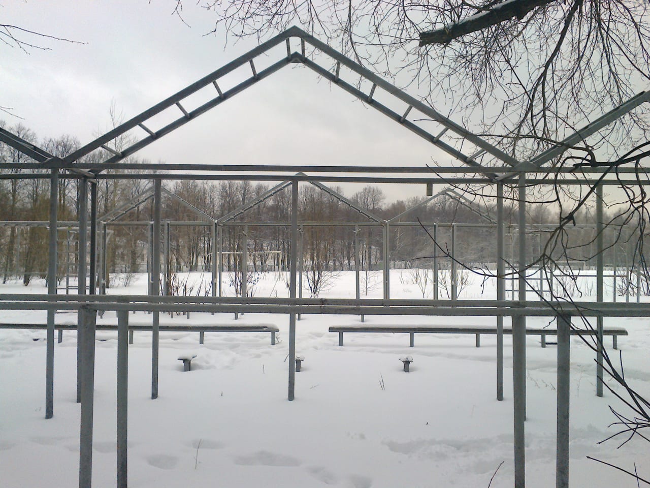 Monkey Bars at Calisthenics Park at Серебряно-Виноградный проезд, Москва #wp2188 – photo 3 of 5