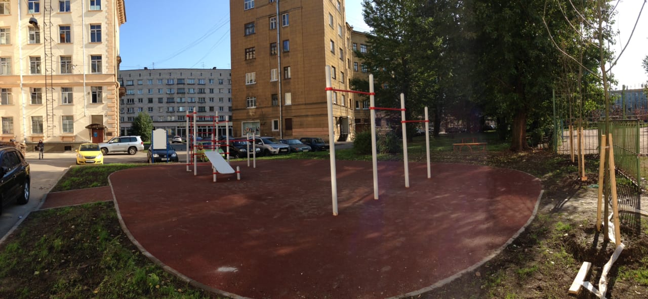 Pull Up Bar at Calisthenics Park at Балтийская улица, Санкт-Петербург – photo 1 of 5