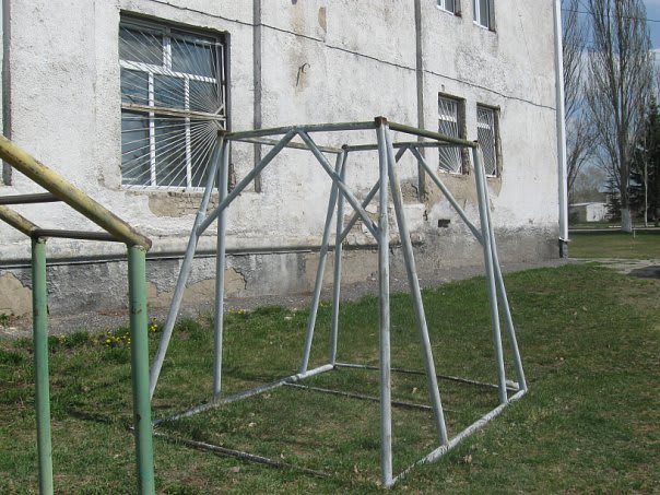 Hangelstange bei Calisthenics Park at Ледовый дворец, Омск – Foto 8 von 9