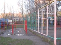 Sprossenwand bei Calisthenics Park at улица Моторостроителей, городское поселение Тутаев – Foto 4 von 4
