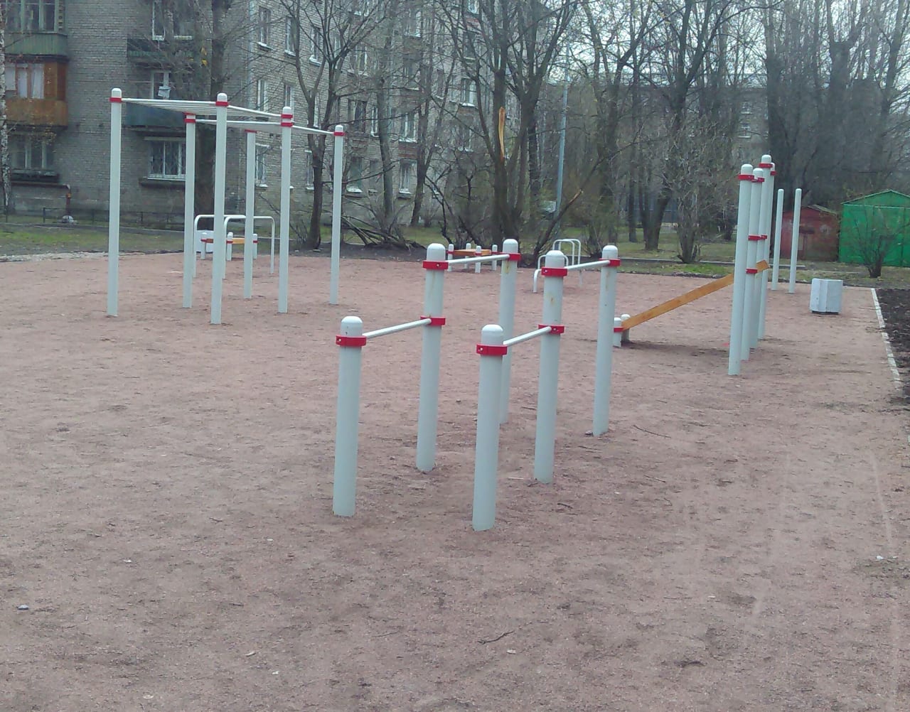 Pull Up Bar at Calisthenics Park at улица Васи Алексеева, Санкт-Петербург – photo 1 of 2