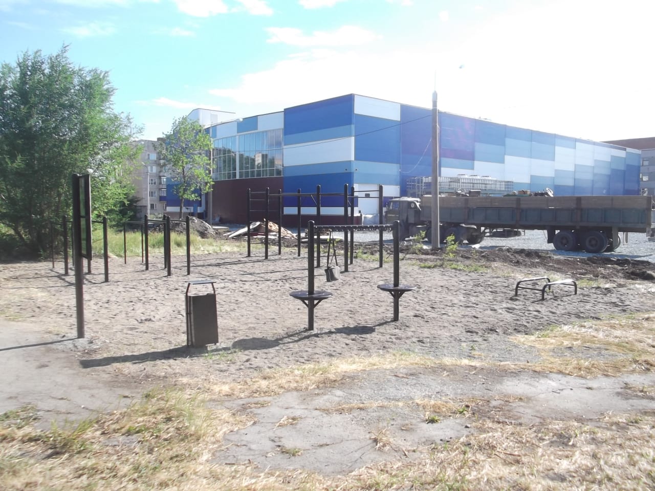 Турник на площадке Calisthenics Park at улица Калмыкова, Карталы – фото 1 из 8