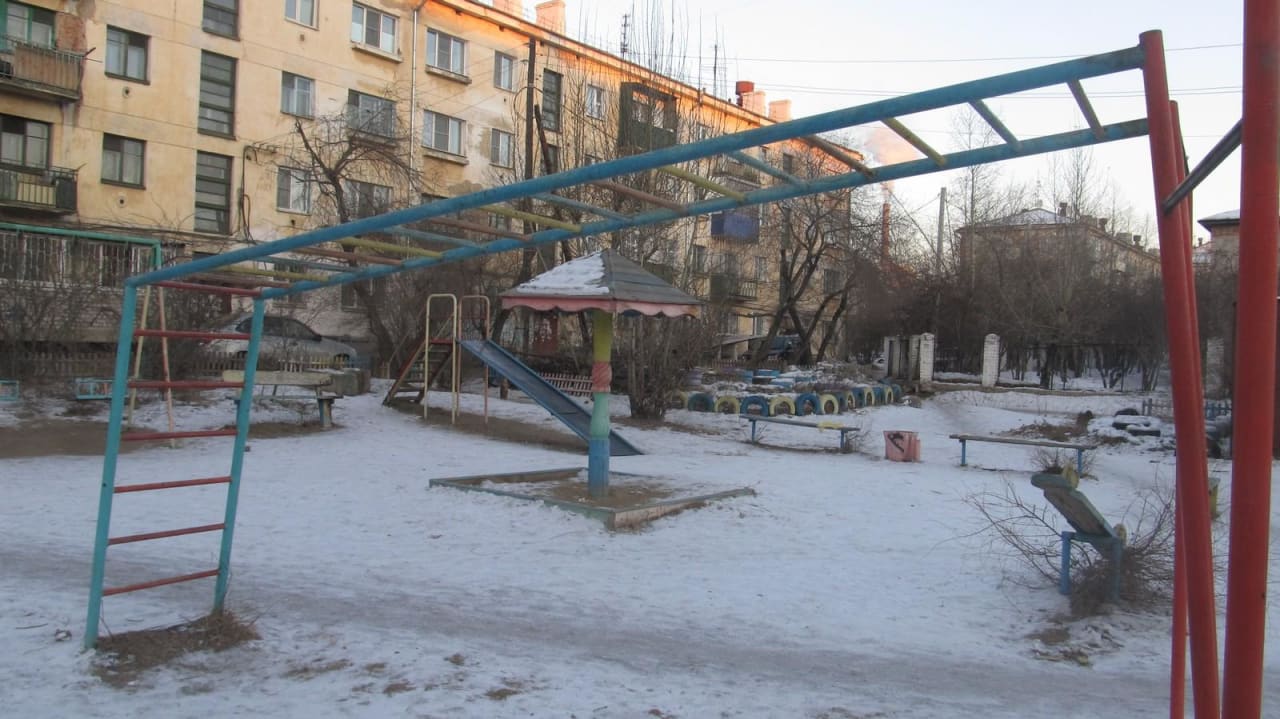 Hangelstange bei Calisthenics Park at Новобульварная улица, Чита – Foto 2 von 3